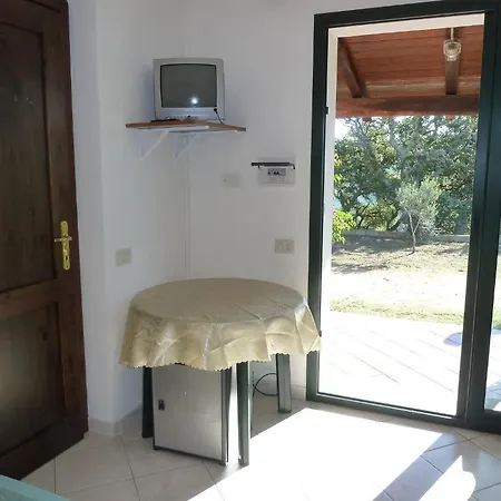 Agriturismo Vaddidulimu Bed & Breakfast Luogosanto Room photo